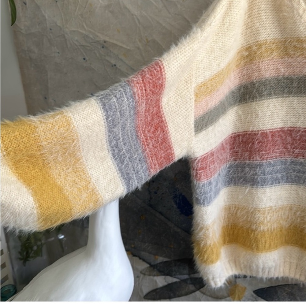 Rip Curl Sunset Waves Balloon Sleeves Fuzzy Sweater XL - Picture 7 of 8